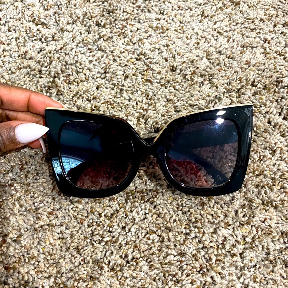 Black gold Oversize shades